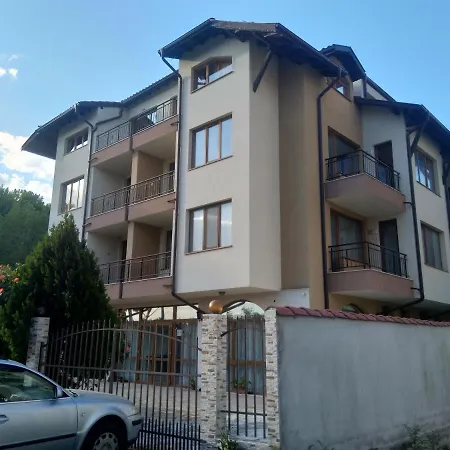 Sani Apartman *